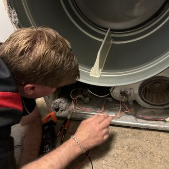 JP Appliance Repair - Jeff diagnosing Speed Queen dryer - Appliances & Repair Near Me - Cypress, Texas JP Appliance Repair - Jeff diagnosing Speed Queen dryer - Appliances & Repair Near Me - Cypress, Texas