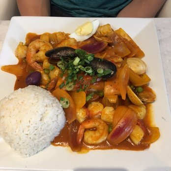 CVI.CHE 105 - Oysters, shrimp, scallops - Peruvian Near Me - Miami, Florida CVI.CHE 105 - Oysters, shrimp, scallops - Peruvian Near Me - Miami, Florida