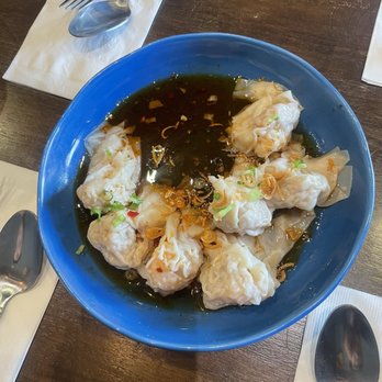 OMELI Kitchen - Omeli's Spicy Wonton - Vietnamese Near Me - Fullerton, California OMELI Kitchen - Omeli's Spicy Wonton - Vietnamese Near Me - Fullerton, California