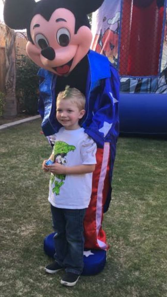 Hensley Kidrock ChildCare - childcare center in Bakersfield, CA