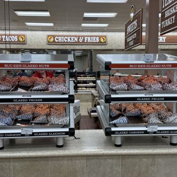 Buc-ee's - Inside - Convenience Stores Near Me - Richmond, Kentucky
