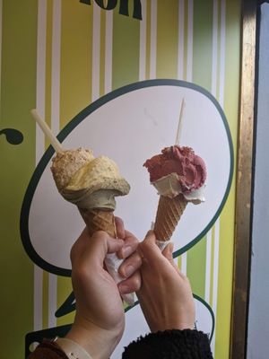 Gelateria La Carraia by null