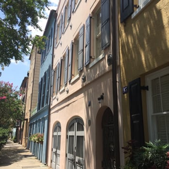 Rainbow Row - Local Flavor Near Me - Charleston, South Carolina Rainbow Row - Local Flavor Near Me - Charleston, South Carolina