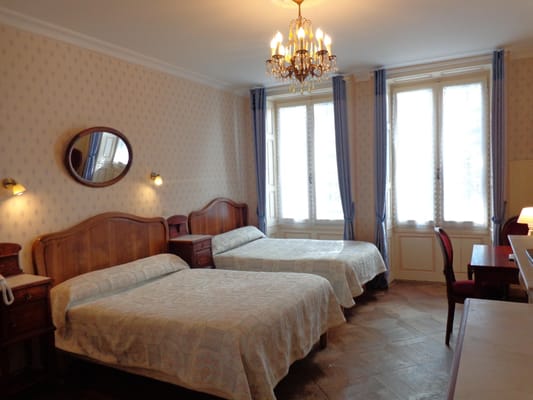 Hotel Continental by null