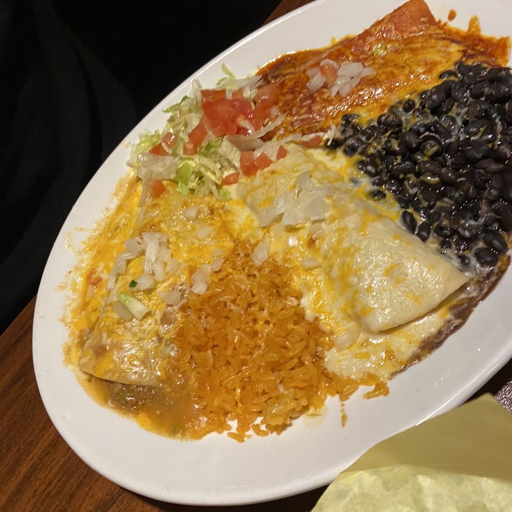 El Karajo Mexican Restaurant - Enchiladas fiesta - Mexican Near Me - Centennial, Colorado El Karajo Mexican Restaurant - Enchiladas fiesta - Mexican Near Me - Centennial, Colorado