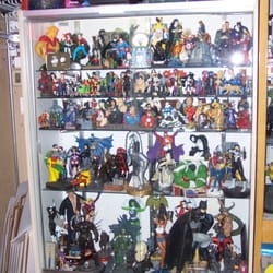 Comic Collection - Statues anyone?