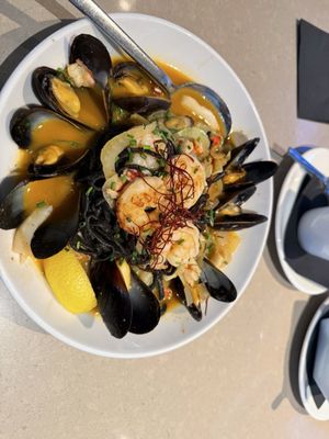 MōMō Pizzeria & Ristorante by null