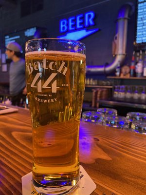 Batch 44 Brewery and Kitchen by null