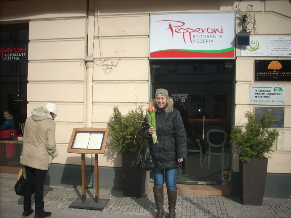 PIZZERIA PEPPERONI ul. Nowy Świat 54 / 56, Warszawa, Poland Pizza