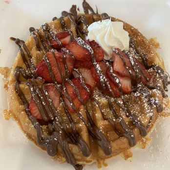 Cafe Destin - The Strawberry Nutella Waffle - Cafes Near Me - Destin, Florida