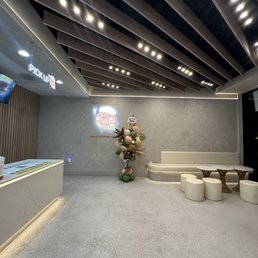 Spacious inside w limited seating atm