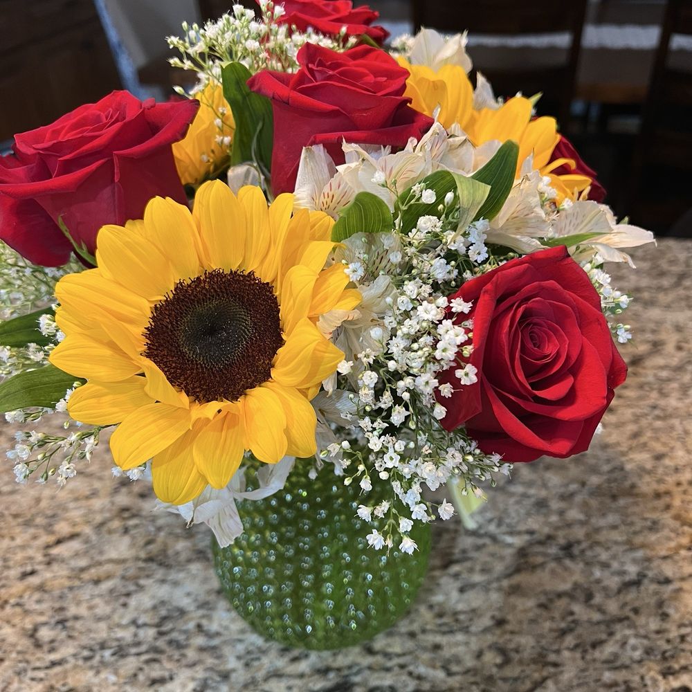 Putnam Valley Florist - Florists Near Me - Putnam Valley, New York