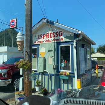 Capparelli's Espresso - Great coffee shop! - Coffee & Tea Near Me - Osburn, Idaho