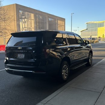 SkyBlack Limo - Airport Shuttles Near Me SkyBlack Limo - Airport Shuttles Near Me