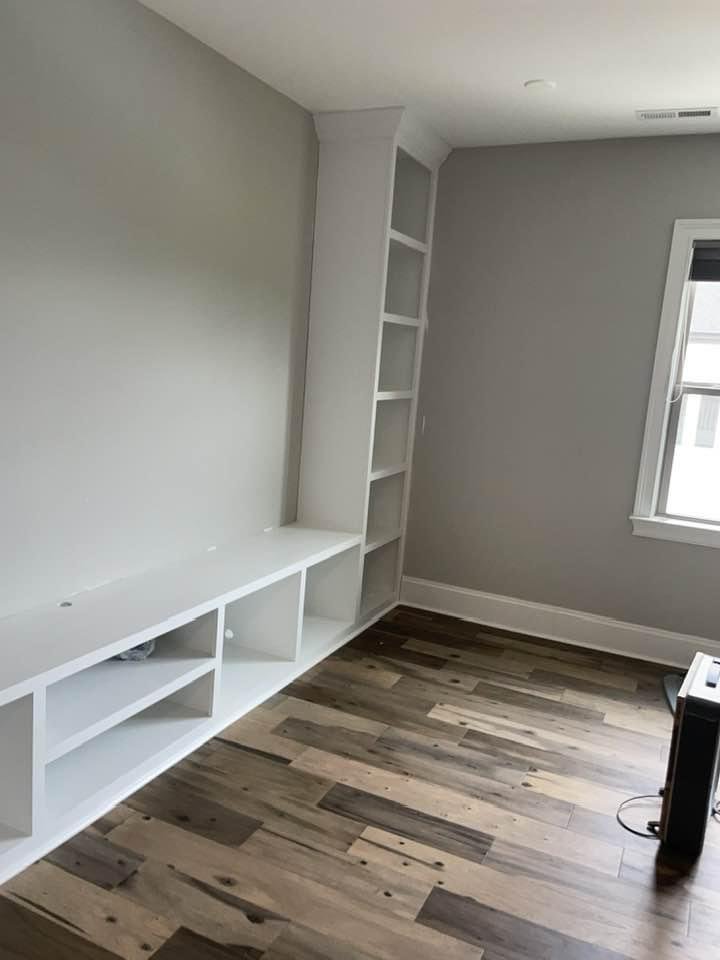 Slide of Vanegas Handyman