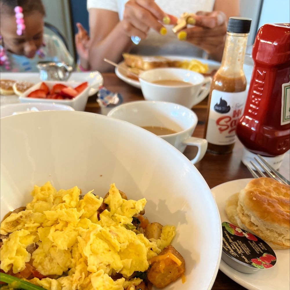 360 Brunch House