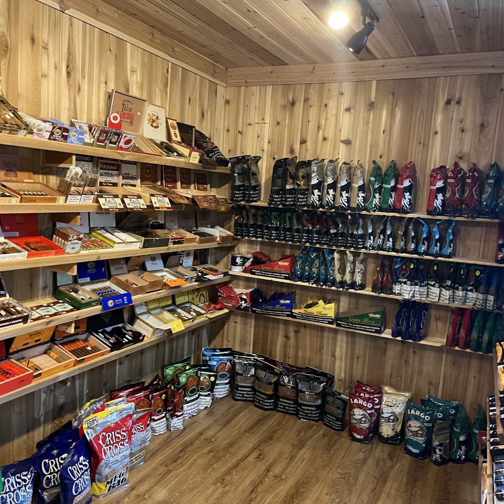 Thomaston Smoke & Vape - Inside humidor - Vape Shops Near Me - Thomaston, Connecticut Thomaston Smoke & Vape - Inside humidor - Vape Shops Near Me - Thomaston, Connecticut