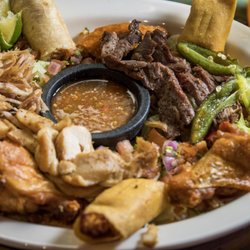 Anna's Mexican Bar and Grill - Great sampler platter