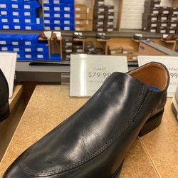 DSW Designer Shoe Warehouse