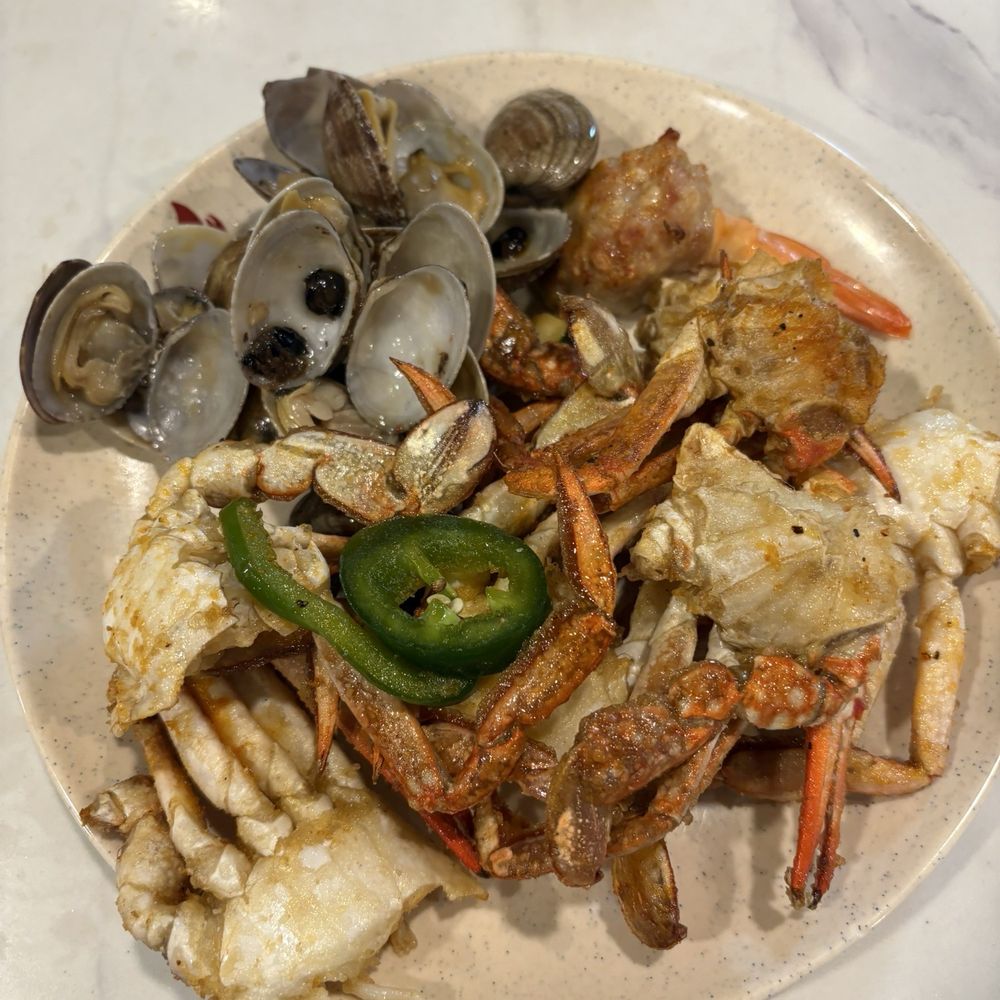 Hibachi Buffet - Fried blue crab and black bean sauce clams - Buffets Near Me - Citrus Heights, California