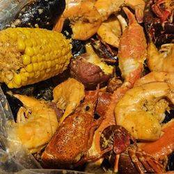 Hook & Reel Cajun Seafood & Bar - Boil bag