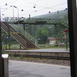 Zur Alten Linde - Traumziele des antizyklischen Tourismus: Baghnstation Unter Purkersdorf