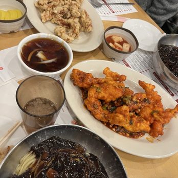 333 Jjamppong - C1 and C7 combos. Comfortably fed 4 people! - Korean Near Me - Palisades Park, New Jersey