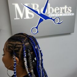 Ms. Roberts Beauty Academy - 552 north mannheim road, hillside, IL, 60162, US