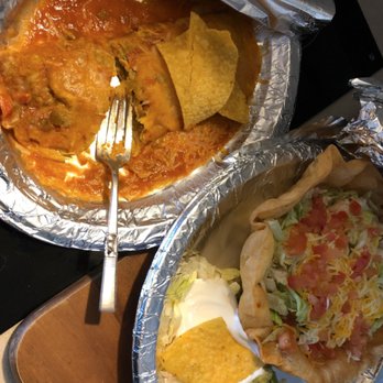 Los Potrillos - a plate of nachos and a plate of tortillas - Mexican Near Me - Eugene, Oregon