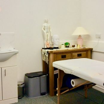 Walton Acuhealth - Acupuncture Near Me - Walton-on-Thames, SRY Walton Acuhealth - Acupuncture Near Me - Walton-on-Thames, SRY