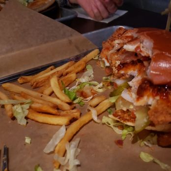 Buffalo Wild Wings - Didnt even eat more than half of the chicken sandwich. No appetite for the really hard breaded chicken - American Near Me - Honolulu, Hawaii Buffalo Wild Wings - Didnt even eat more than half of the chicken sandwich. No appetite for the really hard breaded chicken - American Near Me - Honolulu, Hawaii
