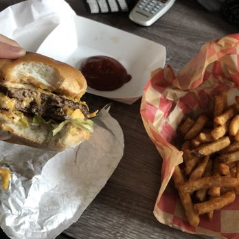 Moo Burger - Burgers Near Me - Island Park, New York