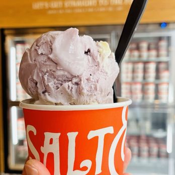 Salt & Straw - a hand holding a cup of ice cream - Ice Cream & Frozen Yogurt Near Me - Glendale, California Salt & Straw - a hand holding a cup of ice cream - Ice Cream & Frozen Yogurt Near Me - Glendale, California