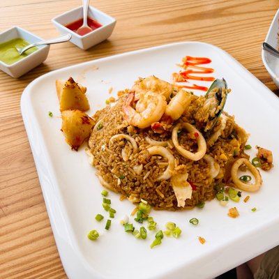 Pachamanka Authentic Peruvian Cuisine by null