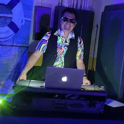 Dj Traxx In The Smokies - Blacklight event at a school. Kids and adults love the Neon. :)
