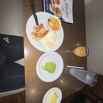 Marilyn's Cafe - Grilled Chicken & Eggs* - Diners Near Me - Las Vegas, Nevada Marilyn's Cafe - Grilled Chicken & Eggs* - Diners Near Me - Las Vegas, Nevada