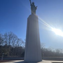 Liberty Park - Statue