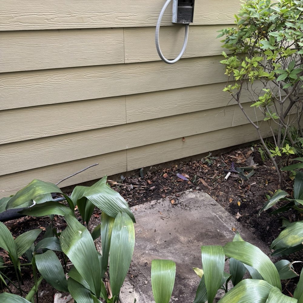Richmond's Air - Existing outdoor AC unit removed for replacement - Heating & Air Conditioning/HVAC Near Me Richmond's Air - Existing outdoor AC unit removed for replacement - Heating & Air Conditioning/HVAC Near Me