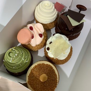 Beta5 Chocolates - Chocolatiers & Shops Near Me - Vancouver, British Columbia