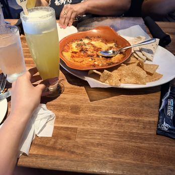 Yard House - Mocktail pineapple Queso dip - New American Near Me - Marina Del Rey, California Yard House - Mocktail pineapple Queso dip - New American Near Me - Marina Del Rey, California
