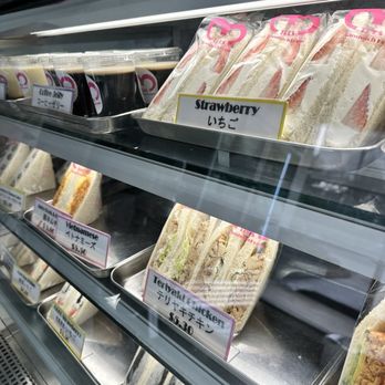 Tres Sandwich - Their famous strawberry /ichigo sando - Japanese Near Me - Bellevue, Washington