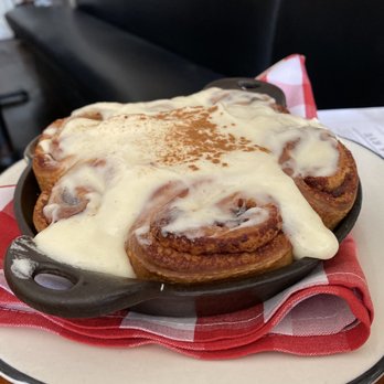 Moonshine Grill - Cinnamon rolls - Southern Near Me - Austin, Texas