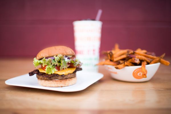 Next Level Burger Roosevelt by null