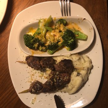 Outback Steakhouse - Garlic Fillet medallions - Steakhouses Near Me - Hamilton, New Jersey