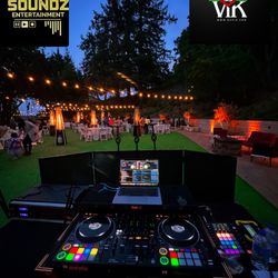 DJ Vik - Ultra Soundz Entertainment - 40th Birthday Sound, Dance Lighting, Uplighting & DJ Service.