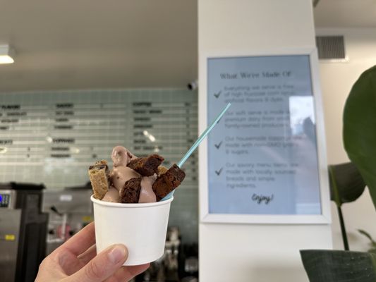Soft Landing soft serve by null