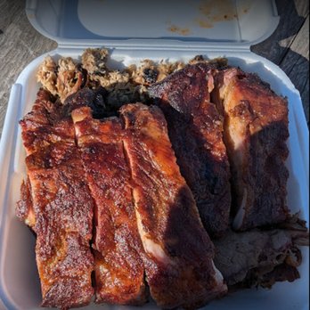 Smoken BBQ - Spare Ribs - Barbeque Near Me - Oakridge, Oregon Smoken BBQ - Spare Ribs - Barbeque Near Me - Oakridge, Oregon