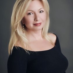 LA FLEUR MEDI SPA & AESTHETICS - Tara McDonald, Medi Spa Manager
