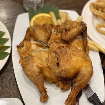 Max's Restaurant - Glendale - Whole Chicken - Filipino Near Me - Glendale, California