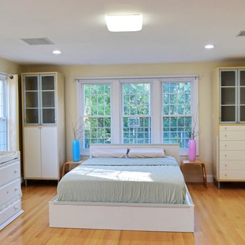 Signal Real Estate - Real Estate Brokers in Braintree | Master Bedroom in a listing in Braintree which was sold in 2 Days! - Real Estate Agents Near Me - Braintree, Massachusetts Signal Real Estate - Real Estate Brokers in Braintree | Master Bedroom in a listing in Braintree which was sold in 2 Days! - Real Estate Agents Near Me - Braintree, Massachusetts